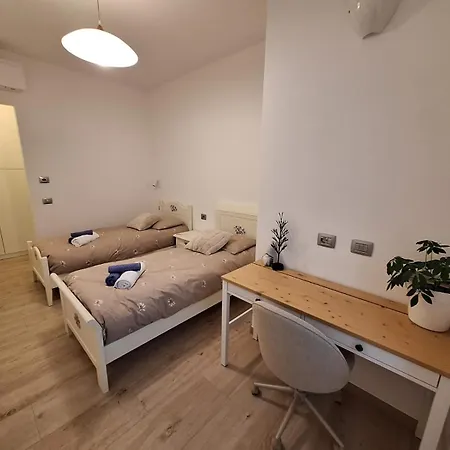 Casa Acero *