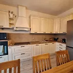 Casa Acero *