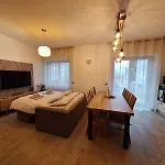 Apartament Casa Acero