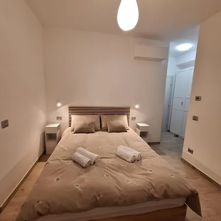 Apartment Casa Acero Tirano