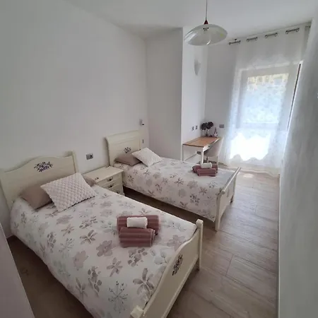 Casa Acero