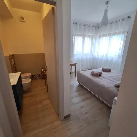 Casa Acero טיראנו